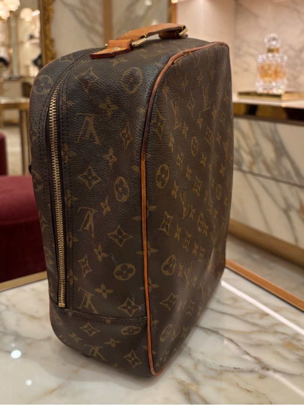 Louis Vuitton Monogram Canvas Messenger Bag in Brown and Tan - Picture 3 of 9